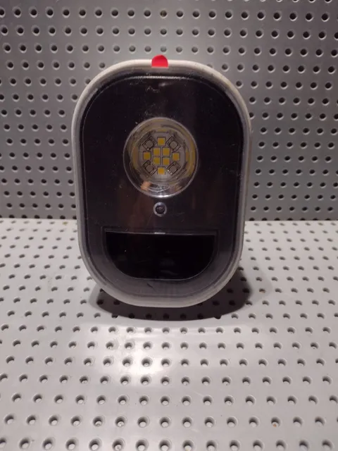 Netgear Arlo Wireless Add-On In/Outdoor Smart Security Light w/ Battery, AL1101