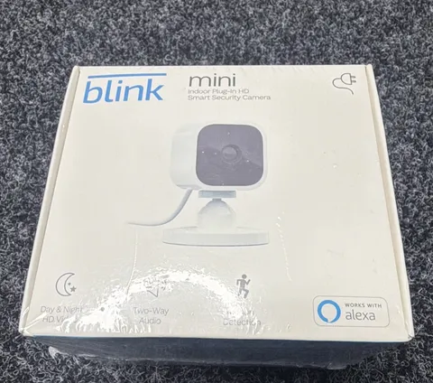 Blink Mini HD Indoor Wi-Fi Camera Motion Detection Two-Way Audio Alexa White