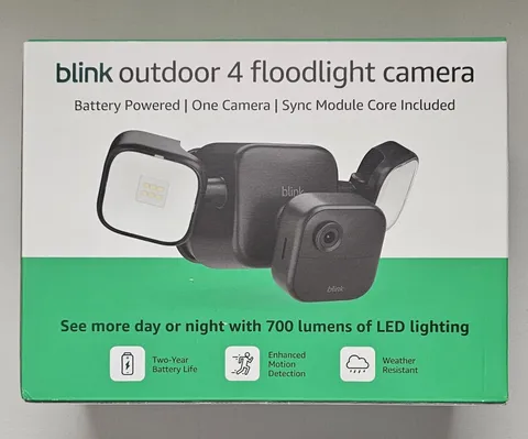 Blink Outdoor 4 Floodlight Camera Battery 1-Cam Kit w/ Sync Module Core