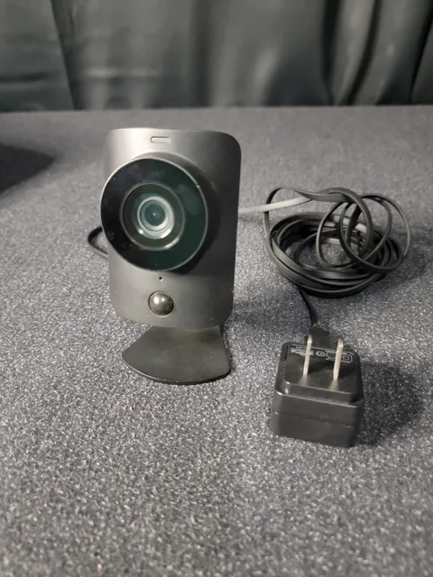 SimpliSafe SimpliCam 1080p Wireless Security Camera SSCM1 - Black - TESTED