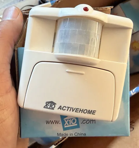 X10 Powerhouse MS13A/MS13A-C PIR Motion Sensor Wireless Indoor White 9m