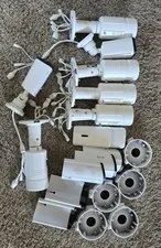 7 IP Camera Lot 5 LTE and 2 Digital Watchdog With 5 Round Mount Boxes