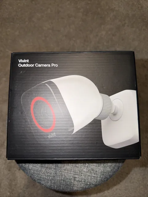 Vivint Outdoor Camera Pro Gen 2 VS-ODC350-WHT FHD 1080p Cube Camera - White