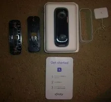 Xfinity/Comcast (SCHB1AEW ) HD, Two-way Audio Security Video Doorbell w/Box