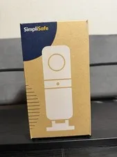 SimpliSafe Smart Alarm Wireless Indoor Security Camera CM006 Latest Model NEW