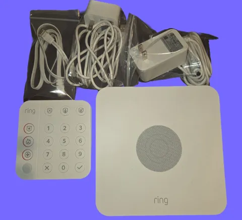 Ring 2nd Gen Hub 4HB1U9-0EN0 with Passcode Key Pad and Power Adapters