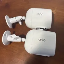 2 Arlo Essential VMC2030 Spotlight Wireless Indoor/Outdoor Cameras