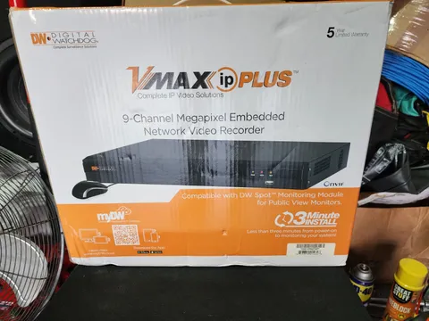 Digital Watchdog 9-Channel NVR w/ 2TB HDD VMAX IP PLUS DW-VP92T4P