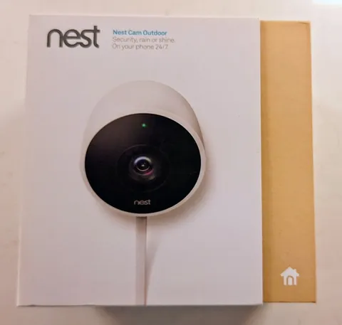 Nest Cam Outdoor Weatherproof Wi-Fi IP Security Camera 1080p Hardwired White