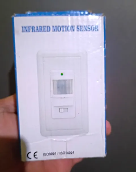 PIR Infrared Motion Sensor Wall Switch White Hardwired Light Sensor 100-130V 9m