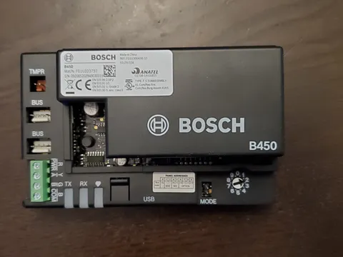 B450 Conettix Plug-in Communicator Interfaces