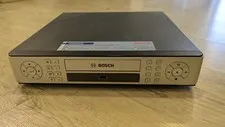 Bosch DVR-430-04A050 Digital Video Recorder with 4 cameras