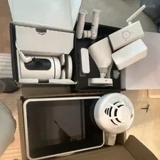 Vivint Complete Wi-Fi Security System 2x 1080p Night Vision Cams White