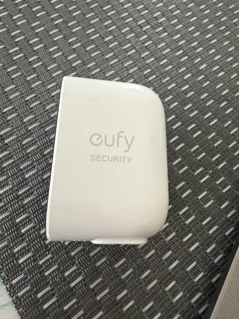 eufyCam S220 (eufyCam 2C Pro) Add-on Camera White Type: Battery Camera SKU: T814