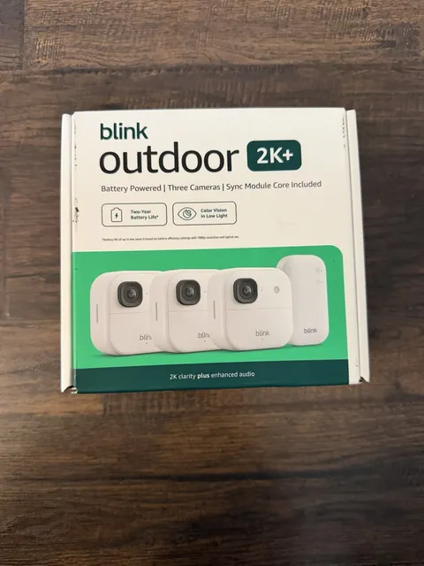 Blink Outdoor 2K+ Wireless Security Camera 3 Camera System (White) New Sealed