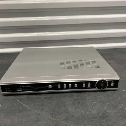 Mitsubishi DX-TL4U Digital Video Recorder Channel DVR 250GB HDD no  Remote