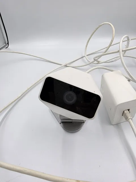 Xfinity XCAM Security Surveillance Camera with XW4 W/Power Adapter + Stand
