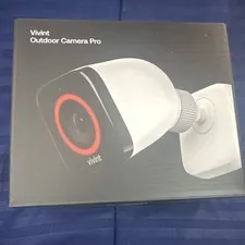 Vivint Outdoor Camera Pro 1080p Wireless Wi-Fi Outdoor Weatherproof Bullet IP