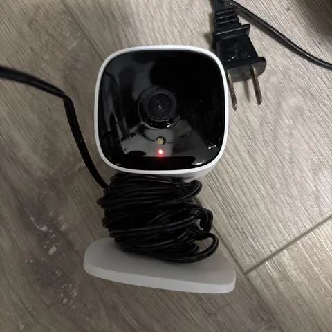 TP-Link Tapo C100 1080P Indoor Security Camera w/ Motion Detection White Works