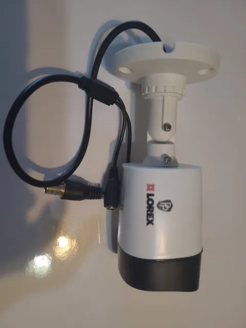 LOREX LBV1521-C 720P HD BULLET CAMERA