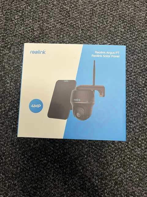 Reolink Argus PT + Solar Panel 2K 4MP Outdoor Wi-Fi Security Camera