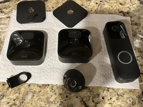 AS IS FOR PARTS Blink 1st Gen Outdoor Wireless Camera 2 EA & Door Bell Camera