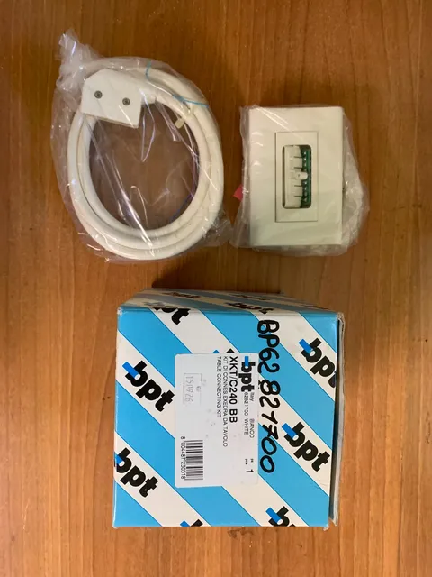BPT XKT/C240 BB Connection Kit for XV/200 and XC/200 Desktop