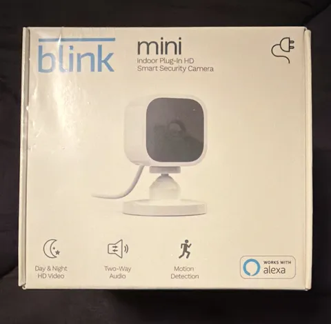 Blink Mini HD Wi-Fi Indoor Security Camera White Motion Detect Two-Way Audio