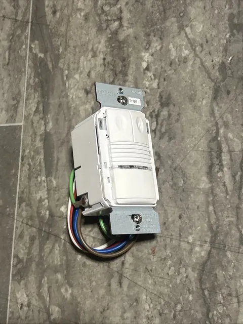 Wattstopper PW-201-W PIR Wall Switch Occupancy Sensor, 120/277V, White