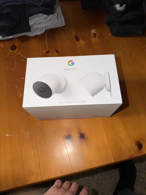Google Nest Cam 2-Pack Indoor/Outdoor (Battery) Security Cameras - Snow (White)