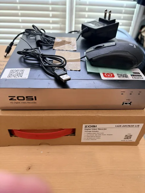 ZOSI 8-Channel Digital Video Recorder with 2TB Hard Drive 1AR-08VN20-US