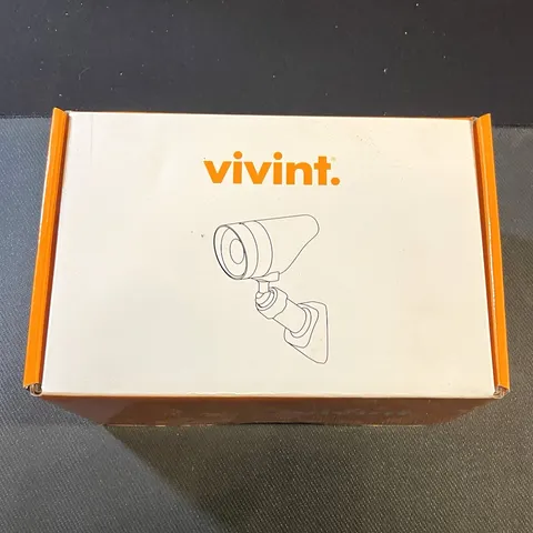 Vivint HDP450 1080p Wi-Fi IP/Network Wireless Indoor/Outdoor Camera White/Orange