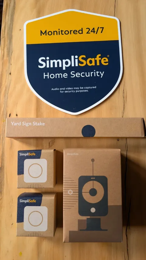 Simplisafe Indoor Camera Gen 2 Motion Sensors Yard Sign Accessories Security 