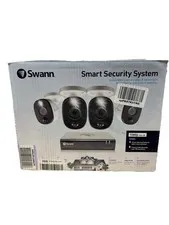 Swann Smart Security System Full HD 1080p 4 Channel video recorder 4 Cameras