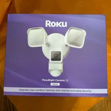 Roku Floodlight Camera SE 1080p Wired/Wi-Fi Outdoor Two-Way Audio White