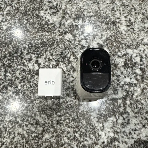 AS IS For Parts Netgear ARLO PRO VMC4030 Surveillance Camera w/ OEM Arlo Battery