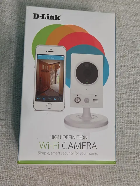 D-Link DCS-2132L HD Day/Night Network Cloud Network Camera 720P Motion