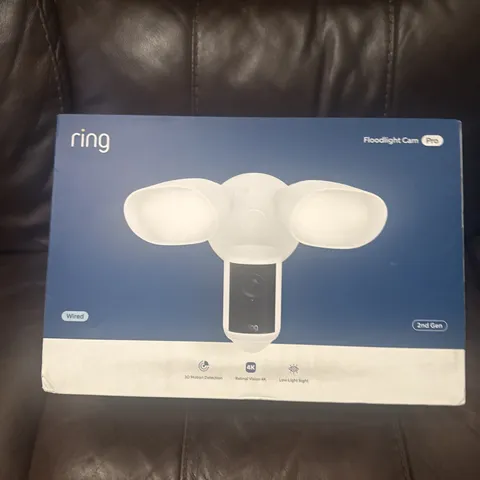 Ring Floodlight Cam Pro Wired 2nd Gen Retinal 4K White NEW