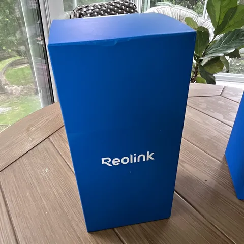 Reolink E1 Pro 4MP Indoor Wi-Fi IP Camera White Audio Mic Local Storage E330