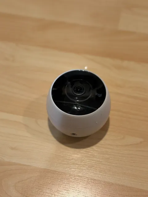 Logitech Circle 2 Wireless Security Camera 1080P, Indoor/Outdoor Battery