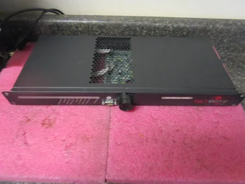 APC NETBOTZ 320 Wall Appliance w/ Camera 420/320
