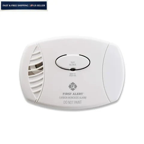 First Alert Plug in Carbon Monoxide Alarm 1-Pack, White