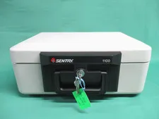 Sentry Fireproof Safe Model 1100 With 2 Keys