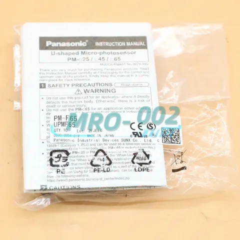 1pc NEW Panasonic photoelectric switch PM-F65 Fast delivery