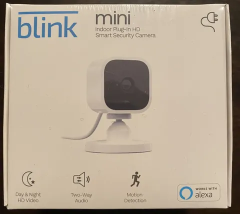 BLINK MINI INDOOR PLUG-IN HD COMPACT SMART SECURITY CAMERA 1080p ~ NEW ~ SEALED
