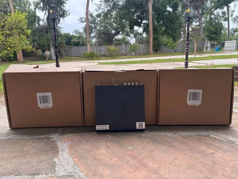 Swann DVR8-4575 8 Channel Digital Recorder 1080P 1TB W/6 Cameras & Connection PH