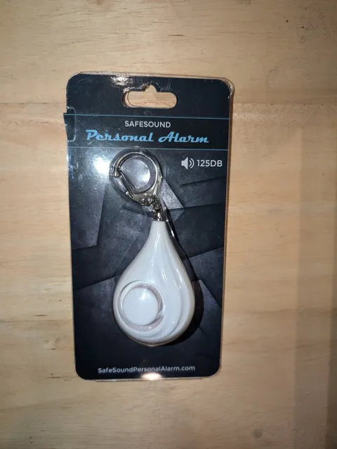 2 Loud Safe Sound Personal Alarm 125 Decibels   