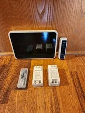Vivint Smart Home VS-SH2000-C00 And Camera Doorbell With Power Supplies No Cable