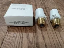 2 Light Sensors S2 Automatic Security Light Bulb Switch System Socket #78183 New