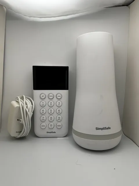 SimpliSafe Home Security System Base Station SSBS3 w/ Keypad SSKP3